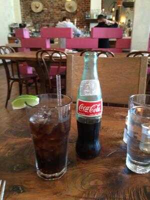 Tamarindo Antojeria Mexicana