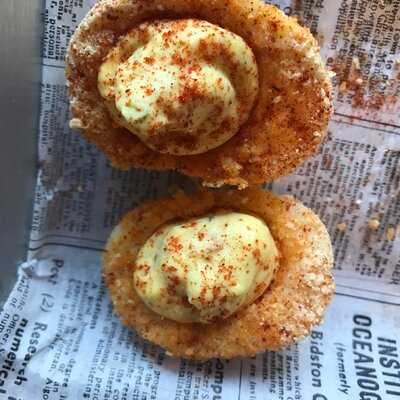 Hank's Filling Station