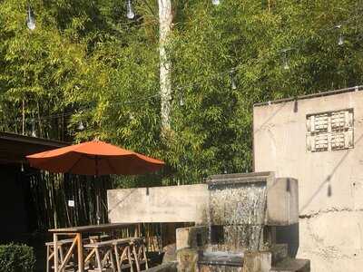 Namu Restaurant & Coffee Bar