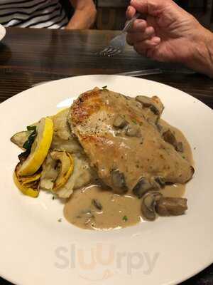 Starving Artist Cafe