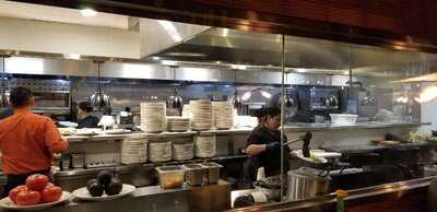 Meso Maya Comida Y Copas