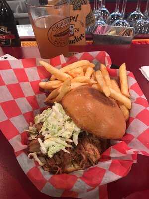 M.e.a.t. Eatery And Taproom