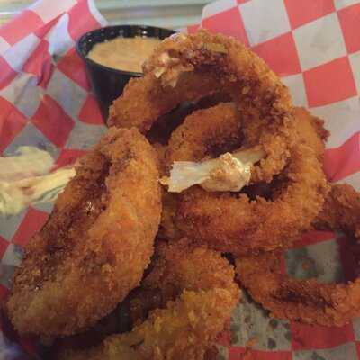 M.e.a.t. Eatery And Taproom