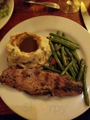 Mama Tosca's Restaurant