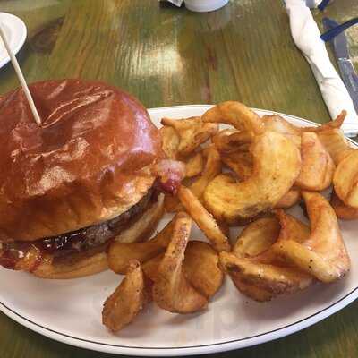 Shorty's Breakfast & Gourmet Deli