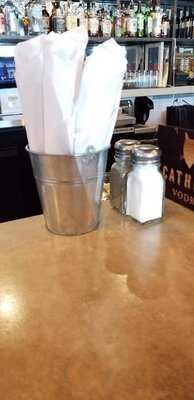 Avondale Common House & Distillery