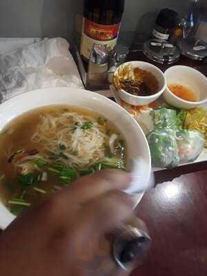 Pho Hoang Long