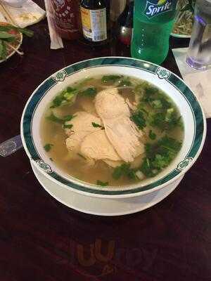 Pho Hoang Long