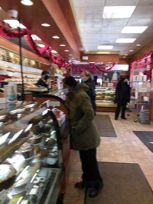 Alfonso's Pastry Shoppe