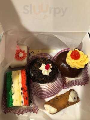 Alfonso's Pastry Shoppe