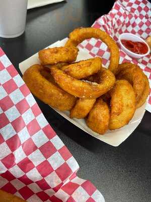 D&b Hot Dogs And Ice Cream