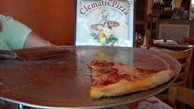 Clematis Pizza
