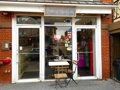 Honey Bakery And Kitchen