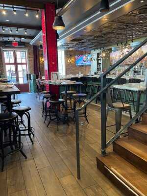 Mia's Italian Kitchen