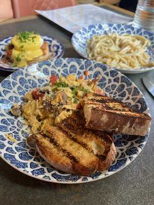 Mia's Italian Kitchen