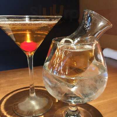 J. Alexander's Restaurant