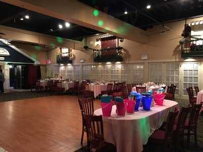 The Historic Old Bermuda Inn