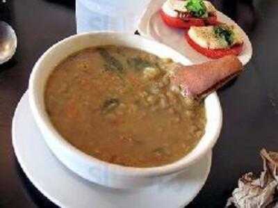 Saladelia Cafe And Catering