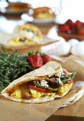 Saladelia Cafe And Catering