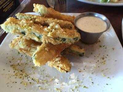 Claim Jumper Restaurants