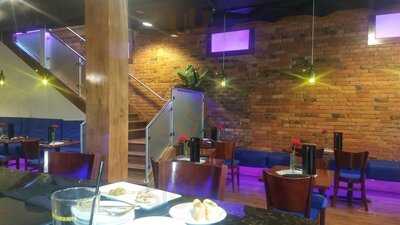 Abanico Tapas Bar, Restaurant & Music