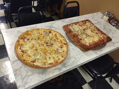 Capozzi's Pizza