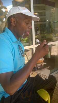 Kilwins Chocolates, Fudge & Ice Cream