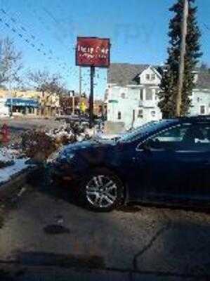 Daisy Cafe And Cupcakery