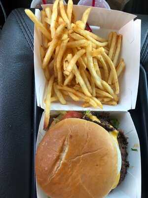 Freddy's Frozen Custard & Steakburgers