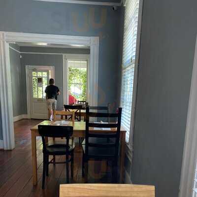 Spotted Salamander Cafe And Catering