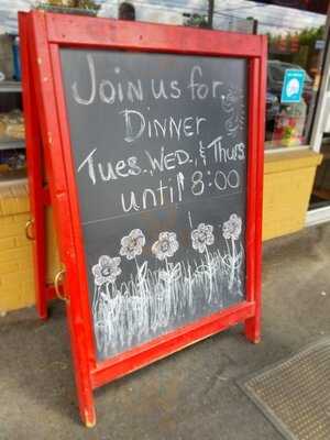 Colonel's Delicatessen