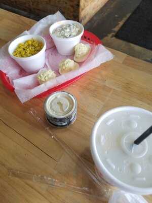 Eugene's Hot Chicken