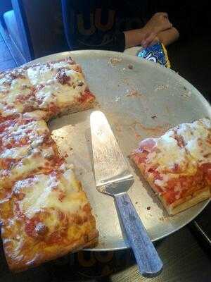 Vinnie's Pizzeria & Italian Restaurant