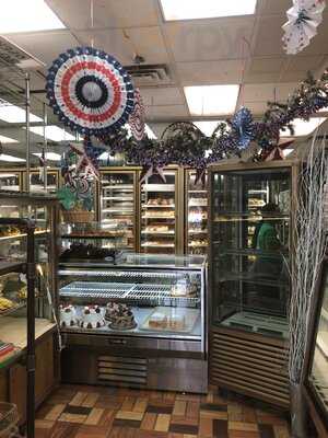Renato's Pastry Shoppe