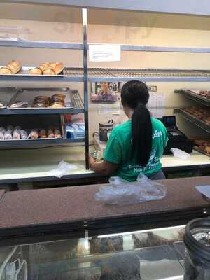 Renato's Pastry Shoppe