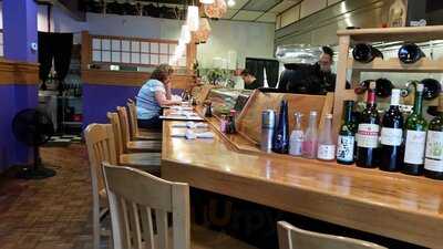 Akashi Japanese Grill & Sushi Bar