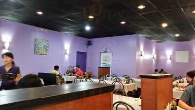 Akashi Japanese Grill & Sushi Bar