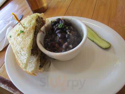 Sluggo's North Vegetarian Cafe