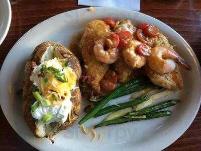 Tavern At Bown Crossing