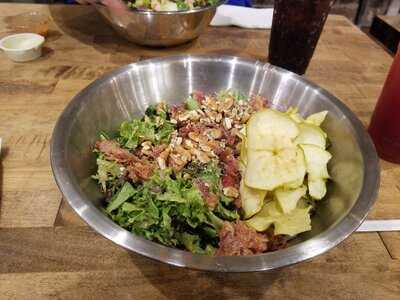 Vinaigrette Salad Kitchen