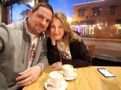 Mo Java Cafe And Roasting Co.