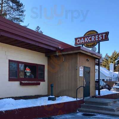 Oakcrest Tavern