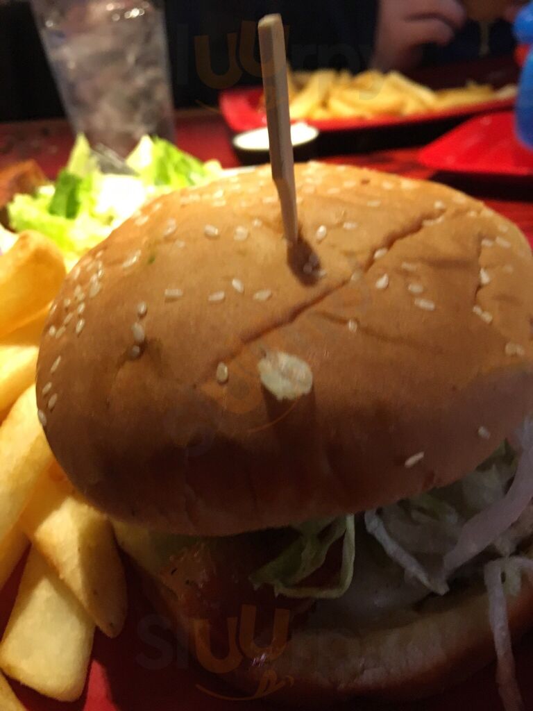 Red Robin Gourmet Burgers