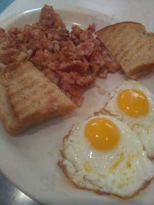 Charlie's Restaurant & Coney