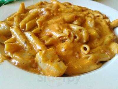 Regino's Italian Restaurant