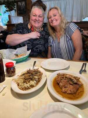 Regino's Italian Restaurant