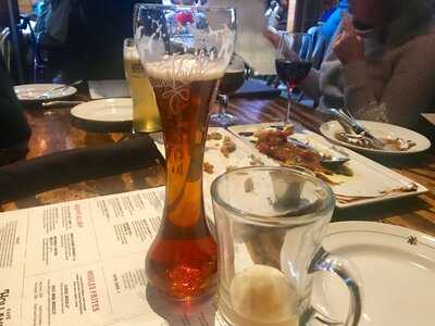 Cafe Hollander Hilldale