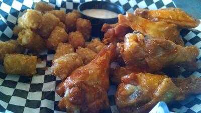 Black Market Bar & Grill