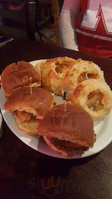 Scooters Bar & Grill