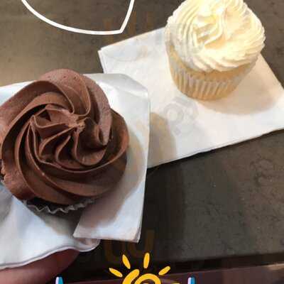 Alexandria Cupcake